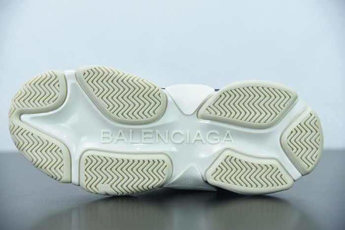 BALCIA Triple S Sneaker