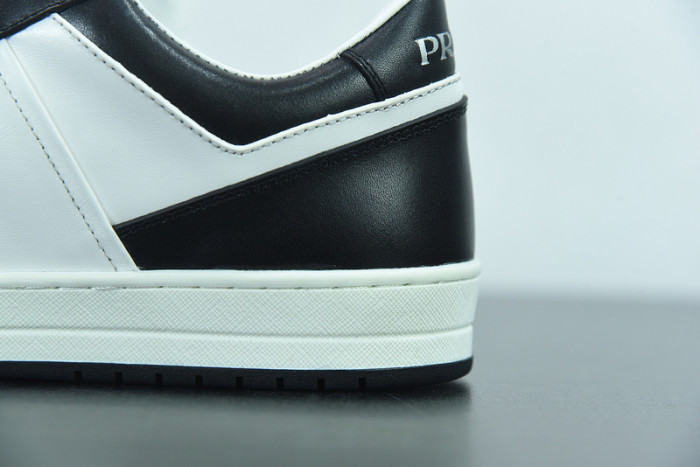 PRDA Sneaker