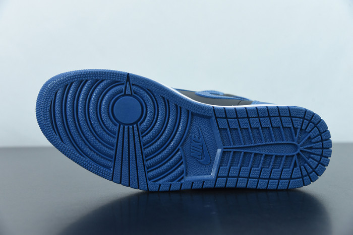 Air Jordan 1 High OG “Dark Marina Blue 555088-404