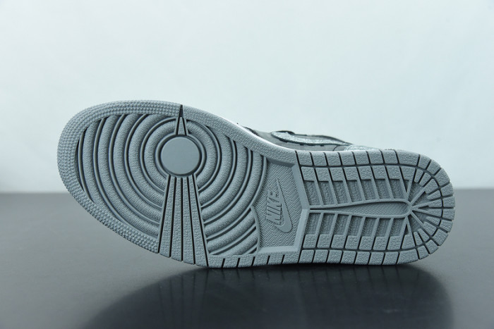 Air Jordan 1 High OG “Rebellionaire” 555088-036