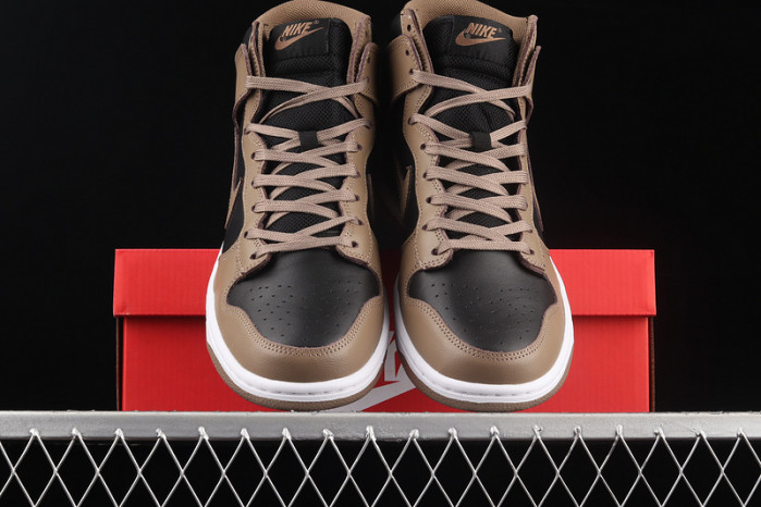 Nike Dunk High WMNS “Moon Fossil” DD1869-002