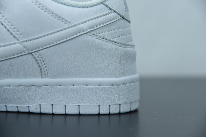 Nike Dunk Low Triple White DD1503-109