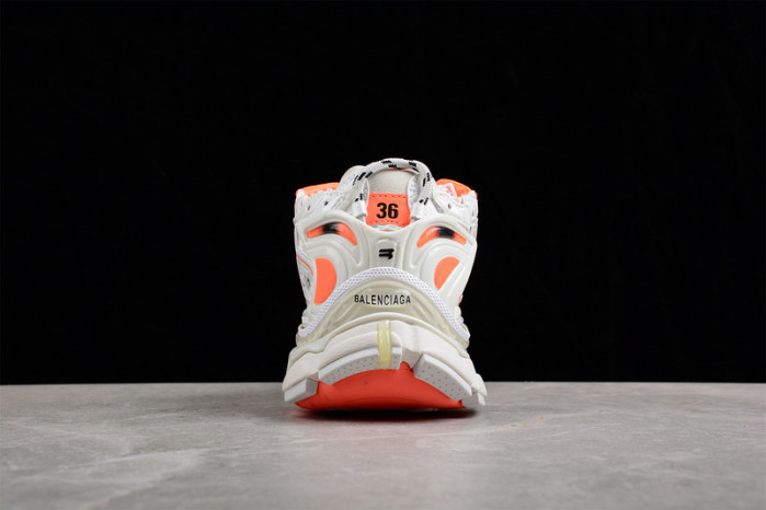 BALCIA RUNNER SNEAKER