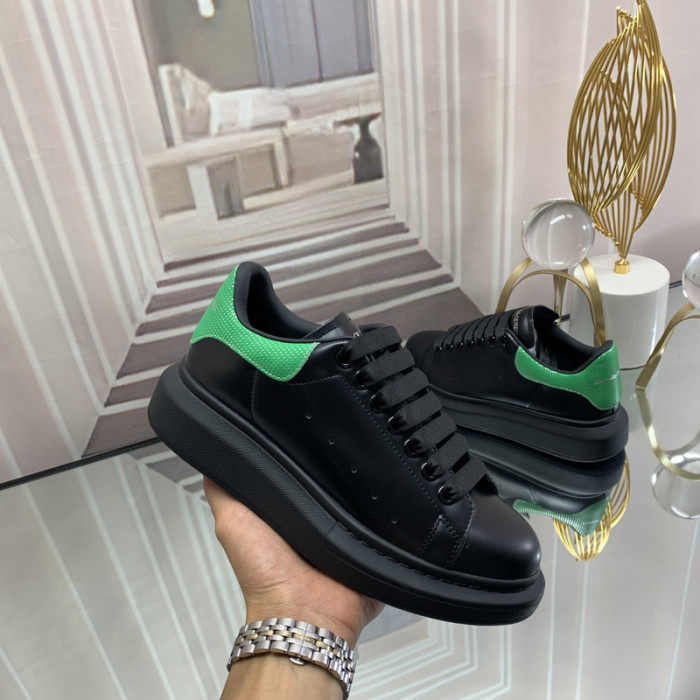 ALEXMQ Sneakers