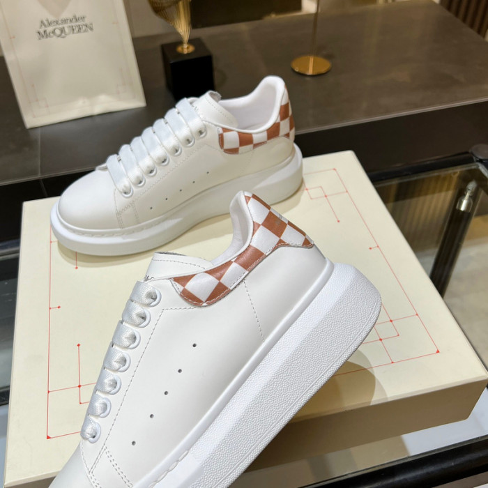 ALEXMQ Sneakers