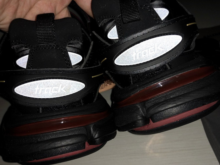 BALCIA Track SNEAKER