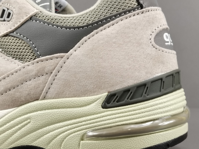 New Balance 991 Made In UK "Grey & White" M991GL
