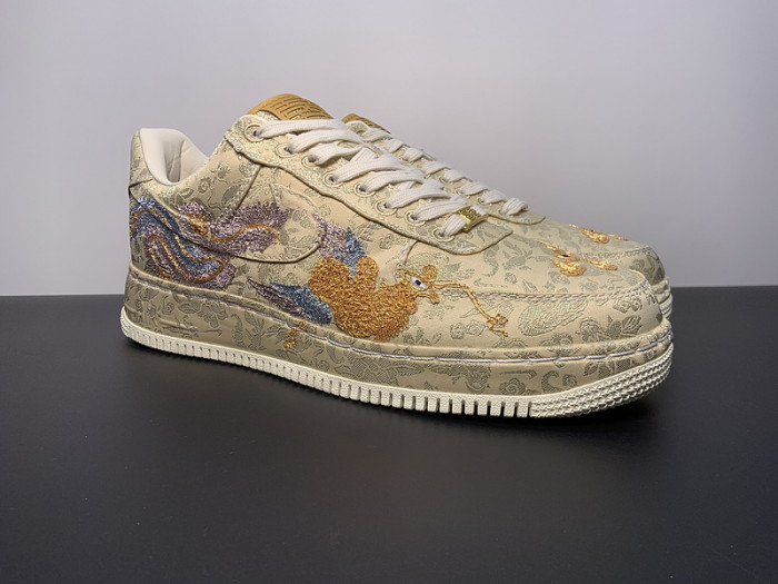 NIKE AIR FORCE 1 LOW 07 