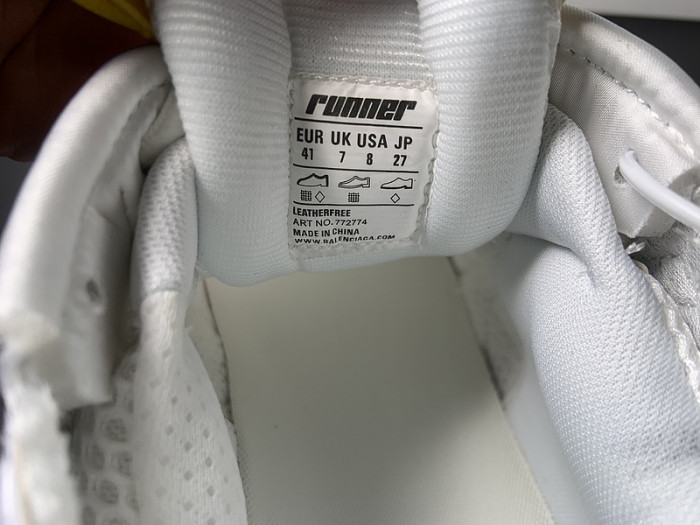 BALCIA RUNNER SNEAKER