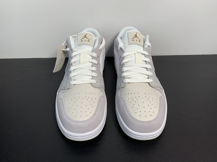 Air Jordan 1 Low "Paris" CV3043-100