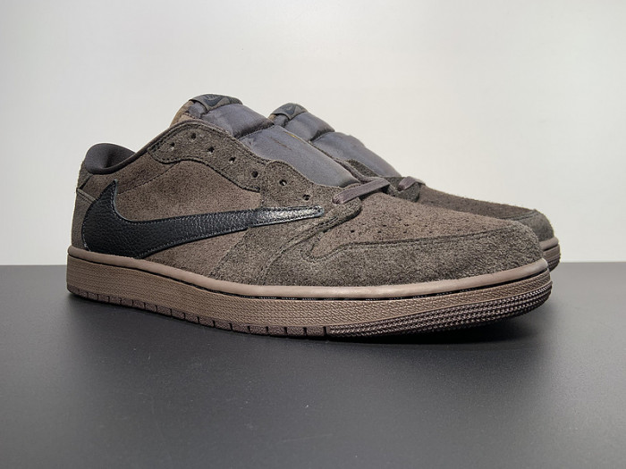 Travis Scott x Air Jordan 1 Low OG DM7866-202