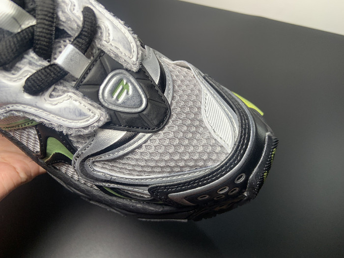 BALCIA RUNNER SNEAKER