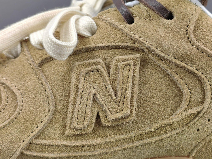 New Balance x Miu Miu Sneaker