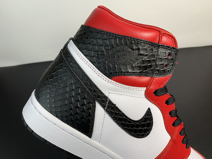 Air Jordan 1 Retro OG Satin Snake Skin Chicago CD0461-601