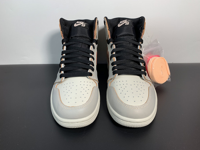 Air Jordan 1 Retro High OG Defiant SB NYC to Paris CD6578-006