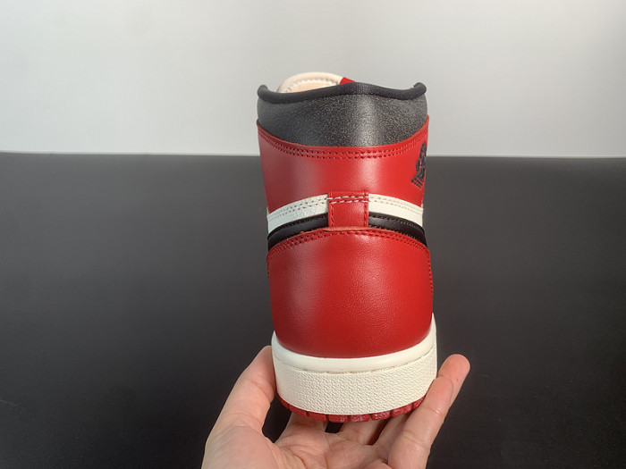 Air Jordan 1 Retro High OG 