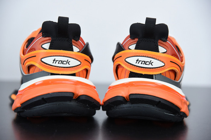 BALCIA Track SNEAKER