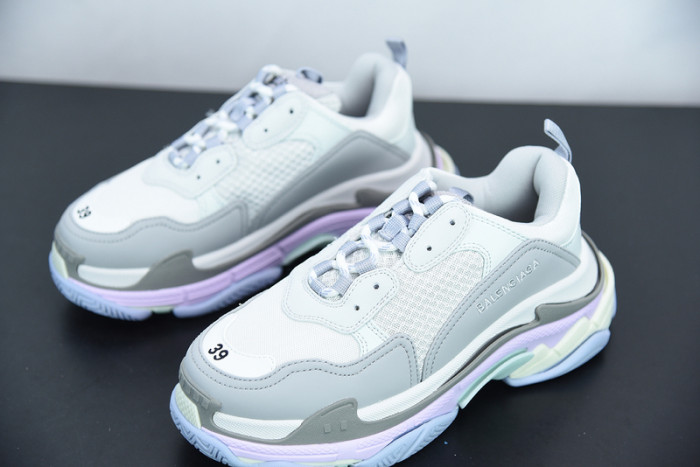 BALCIA Triple S Sneaker