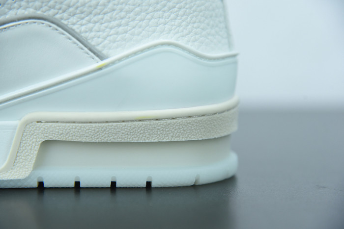 LUSV SNEAKERS