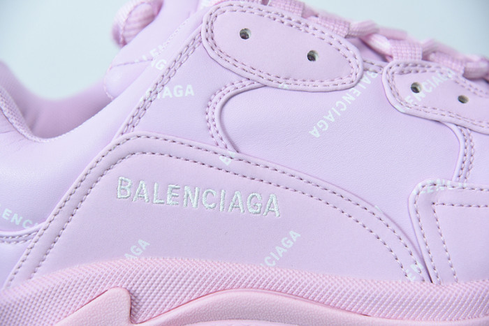 BALCIA Triple S Sneaker