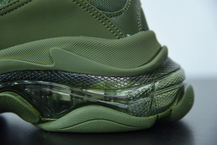 BALCIA Triple S Sneaker