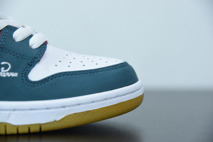 Parra Nike SB Dunk Low 2021 DH7695-100