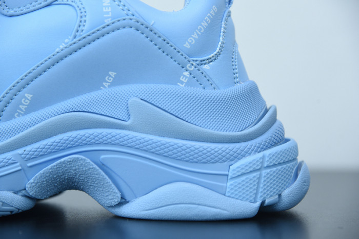 BALCIA Triple S Sneaker