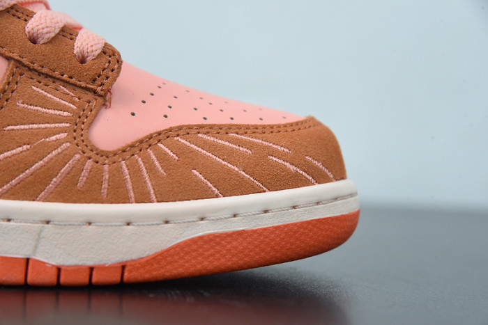 Nike SB Dunk Low NH “Winter Solstice”Orange-Crimson Bliss DO6723-800