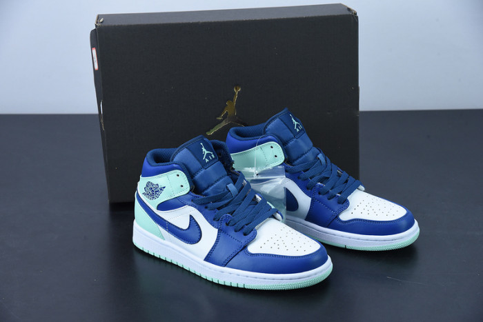 Air Jordan 1 Mid "Blue Mint" 554724-413