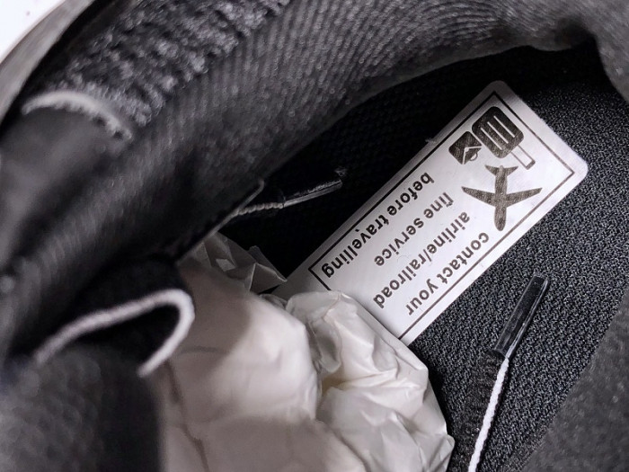 BALCIA Track SNEAKER (LED)