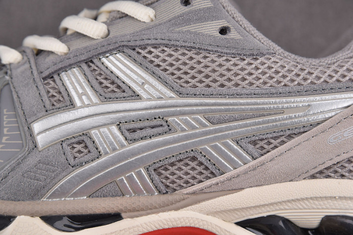 As*ic*s gel kayano 14 