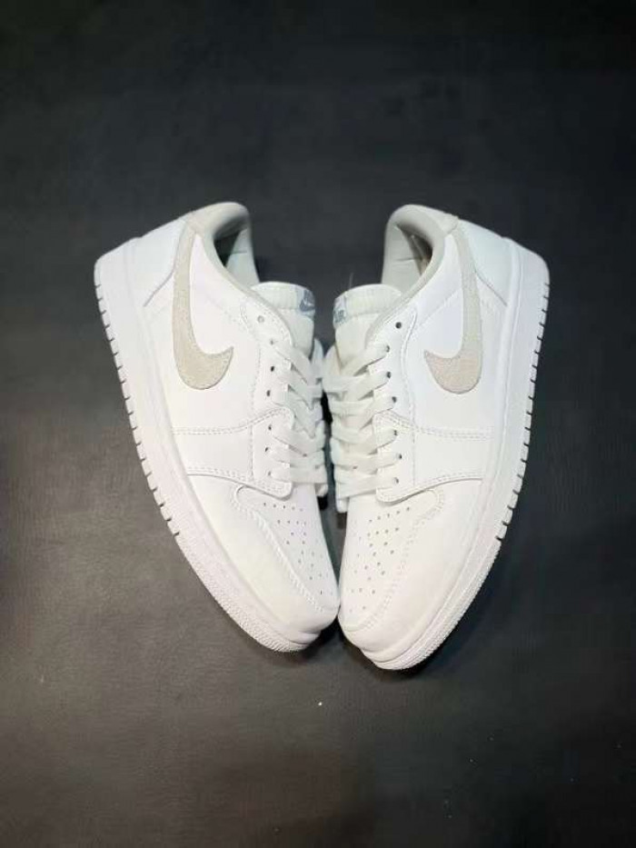 Air Jordan 1 Retro Low OG 