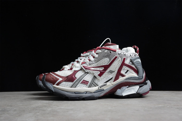 BALCIA RUNNER SNEAKER