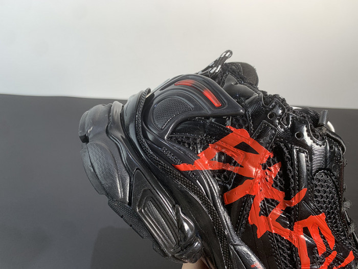 BALCIA RUNNER SNEAKER