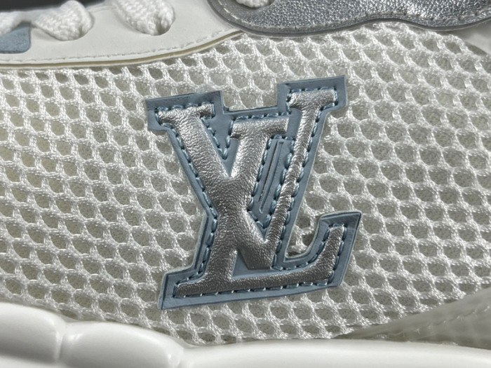 LUSV SNEAKERS