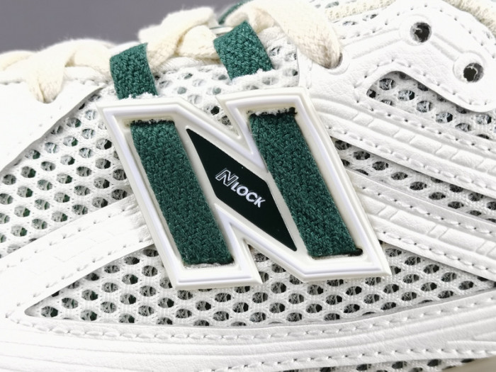 New Balance 1906R "White & Green" M1906RQ