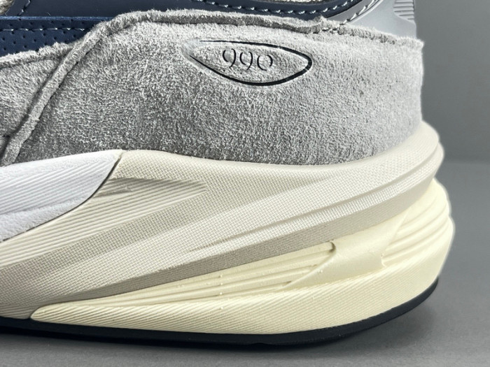 New Balance 990V6 Gray Navy FuelCell M990TC6