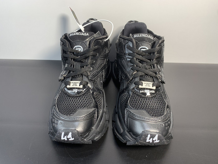 BALCIA RUNNER SNEAKER