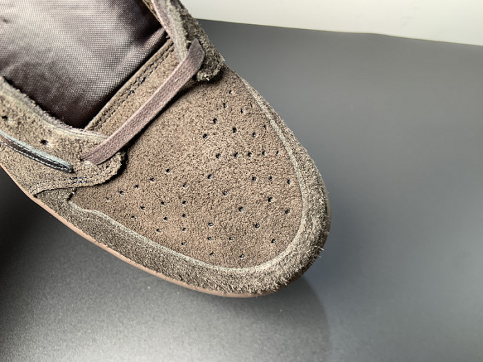 Travis Scott x Air Jordan 1 Low OG DM7866-202