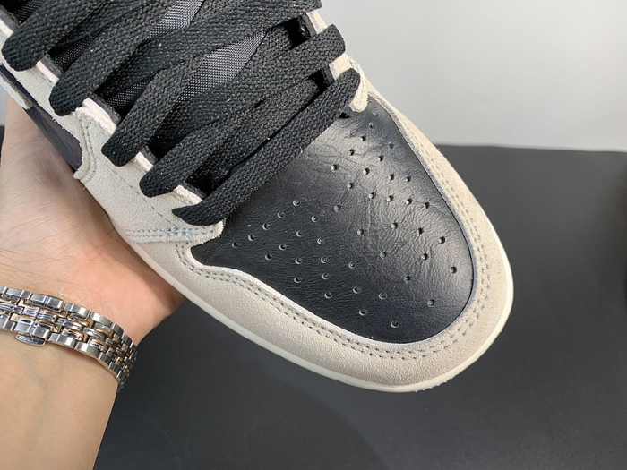 Air Jordan 1 Retro High Neutral Grey Hyper Crimson 555088-018