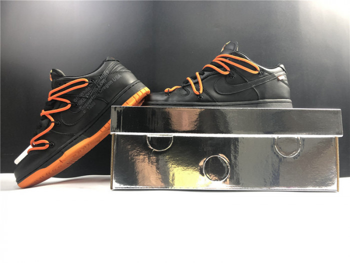 OFW x Nike Dunk CT0856-005