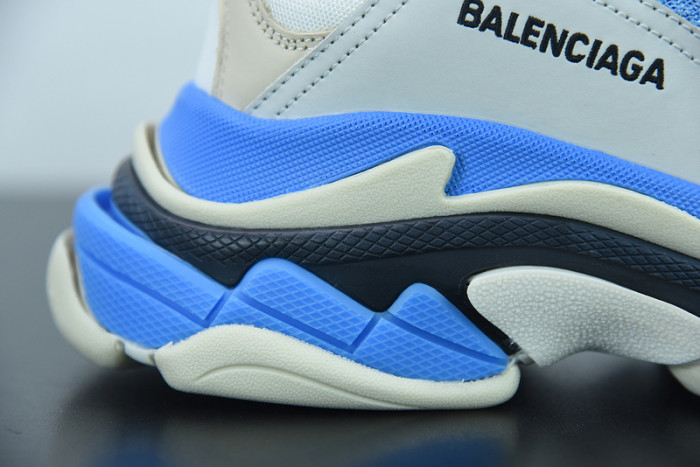BALCIA Triple S Sneaker