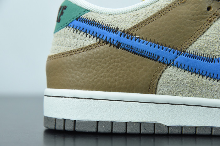 Size? x Nike Dunk Low "Dark Driftwood" DO6712-200