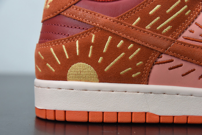 Nike SB Dunk Low NH “Winter Solstice”Orange-Crimson Bliss DO6723-800