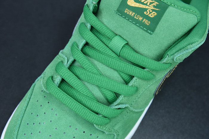 Nike SB Dunk Low St. Patrick