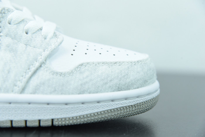 Air Jordan 1 Mid SE “Light Iron Ore” DN4045-001