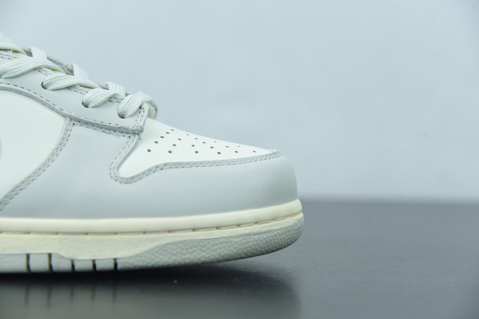 Nike Dunk Low “Light Bone” DD1503-107