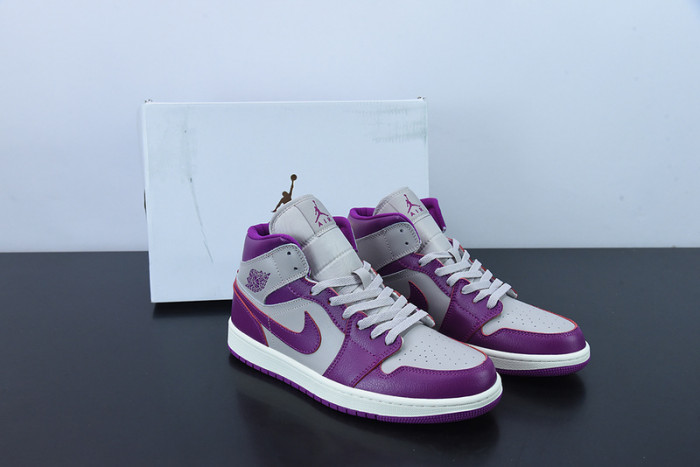 Air Jordan 1 Mid Magenta WMNS BQ6472-501