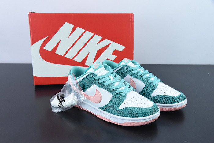Nike Dunk Low Snakeskin DR8577-300