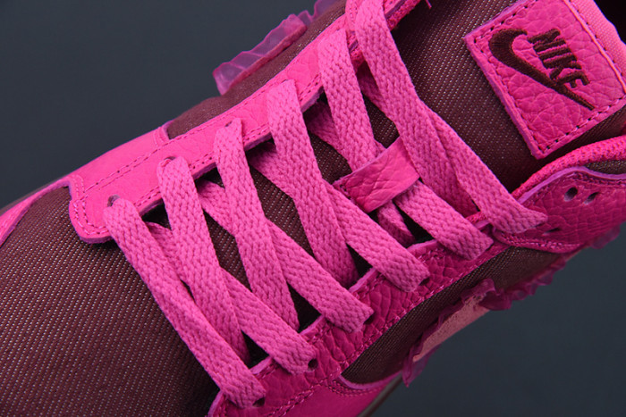 Nike Dunk Low Valentine